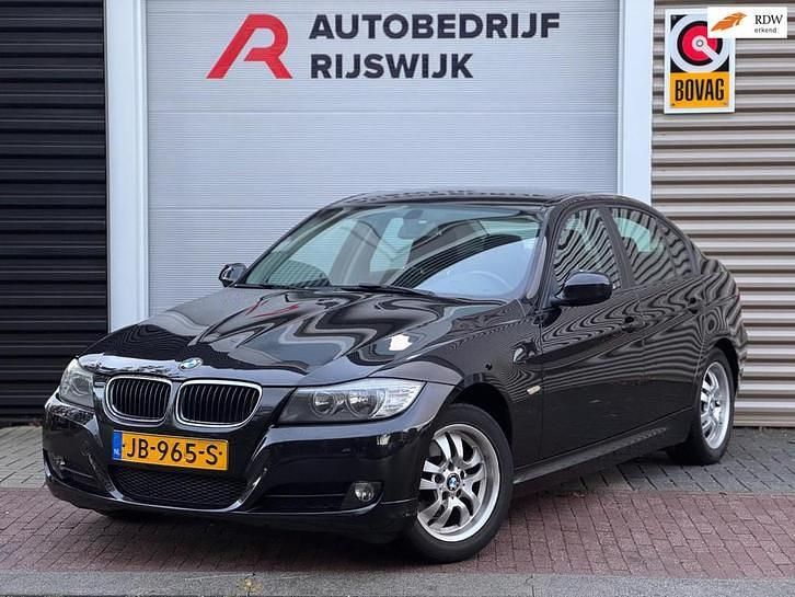 Gebruikt 2010 BMW 320 | € 4.950 - Afbeelding 1/1