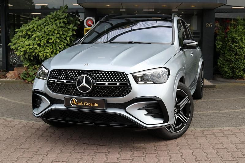 Zilver Gebruikt 2025 Mercedes GLE400 AMG Line Premium Plus SUV | € 109.750 (Iets duurder) - Afbeelding 1/4