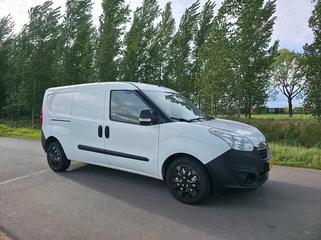 Occasion Opel Combo 90 PK (66 kW) 2014 Wit MPV