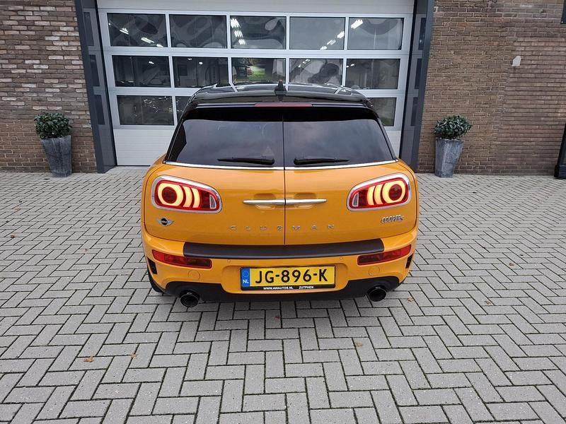 Occasion Mini John Cooper Works Clubman Business 192 PK (141 kW) 2016 Oranje Stationwagen