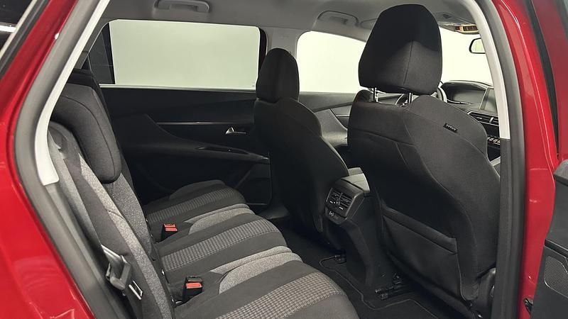 Occasion Peugeot 5008 131 PK (96 kW) 2020 Rood SUV
