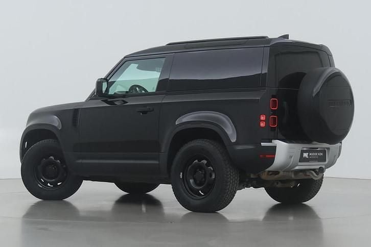 Occasion Land Rover Defender 200 PK (147 kW) 2023 Zwart SUV