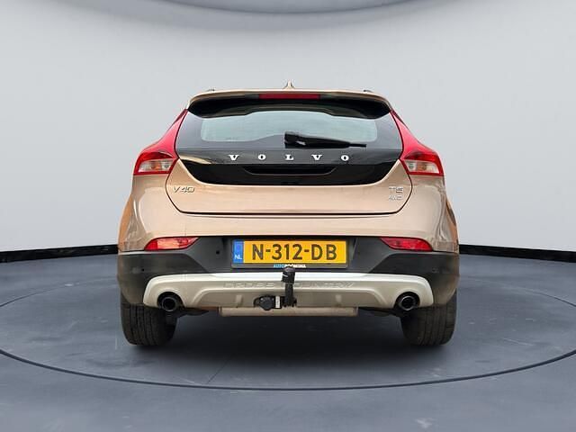 Occasion Volvo V40 CC 214 PK (157 kW) 2013 Bruin (metallic) Stationwagen