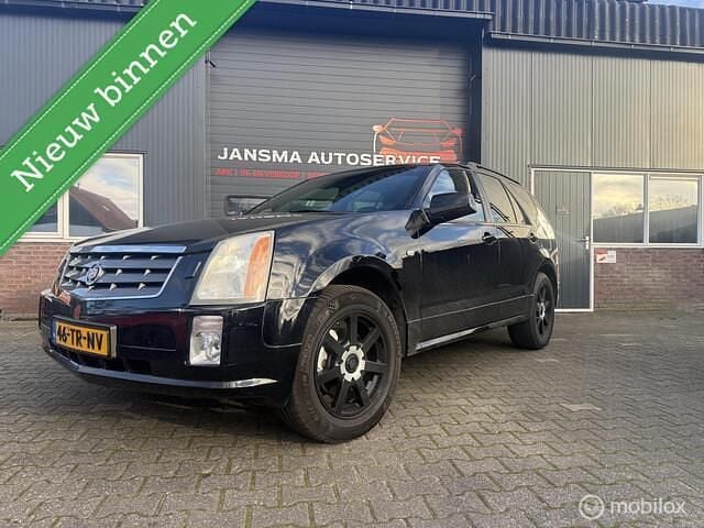 Zwart Gebruikt 2004 Cadillac SRX SUV | € 4.250 - Afbeelding 1/4