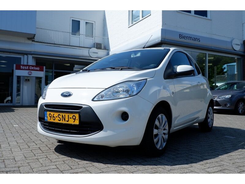 Wit Gebruikt 2011 Ford Ka Cool & Sound Edition Hatchback | € 5.795 (Iets duurder) - Afbeelding 1/3