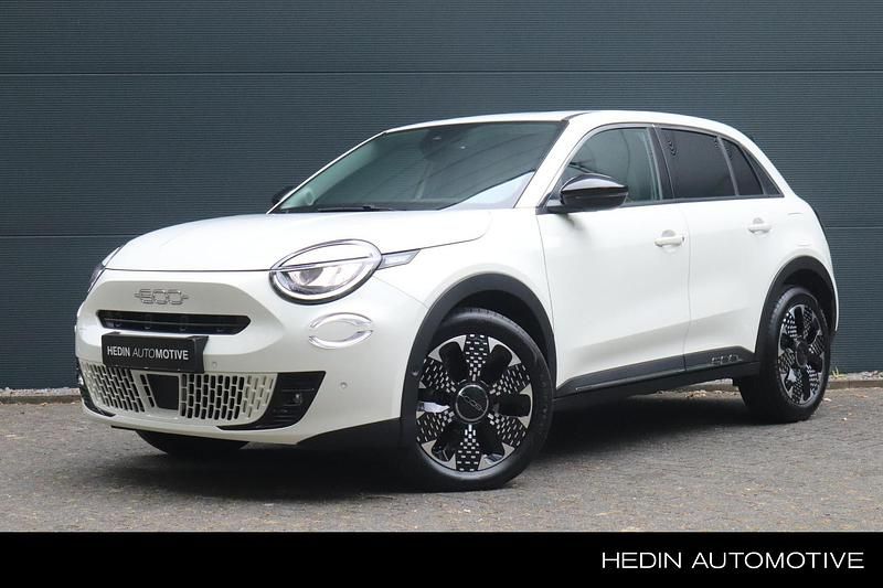 Wit Gebruikt 2024 Fiat 600 La Prima SUV | € 27.245 (Goede deal) - Afbeelding 1/3