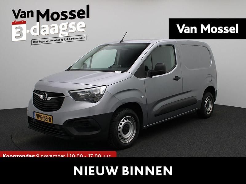 Grijs Gebruikt 2022 Opel Combo Edition MPV | € 11.900 (Eerlijke prijs) - Afbeelding 1/4