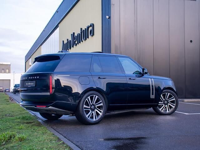 Occasion Land Rover Range Rover HSE 548 PK (403 kW) 2025 Zwart SUV