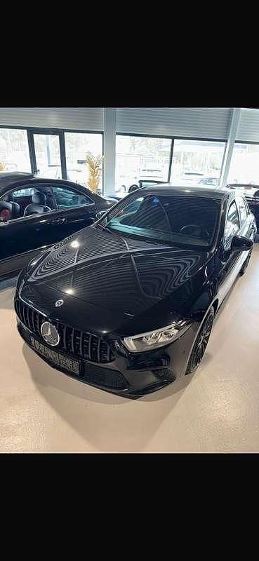 Gebruikt 2019 Mercedes A180 AMG line Sedan | € 17.500 (Eerlijke prijs) - Afbeelding 1/4