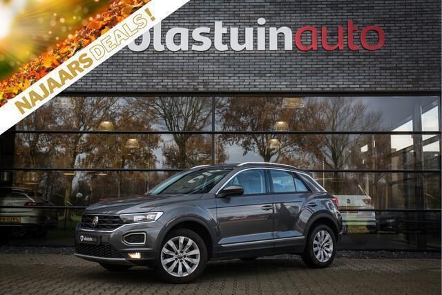Grijs, metallic lak Gebruikt 2021 VW T-Roc Sport SUV | € 27.450 (Goede deal) - Afbeelding 1/4