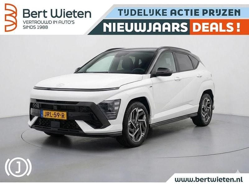 Wit Occasion 2024 Hyundai Kona N Line SUV | € 32.995 (Iets duurder) - Afbeelding 1/3