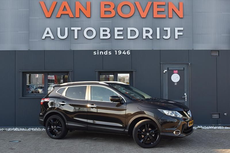 Zwart Gebruikt 2017 Nissan Qashqai Tekna SUV | € 17.950 (Duur) - Afbeelding 1/4