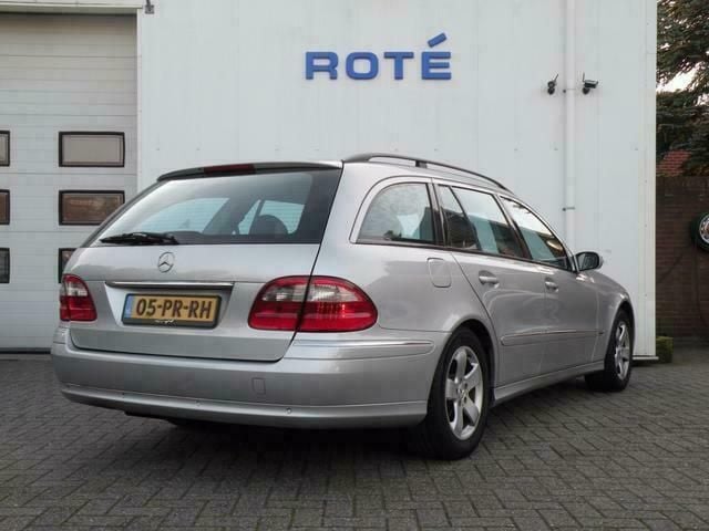 Occasion Mercedes E220 Avantgarde 150 PK (110 kW) 2004 Grijs Stationwagen