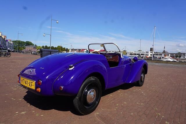 Paars Gebruikt 1982 Citroën 2CV Sedan | € 9.750 - Afbeelding 1/4