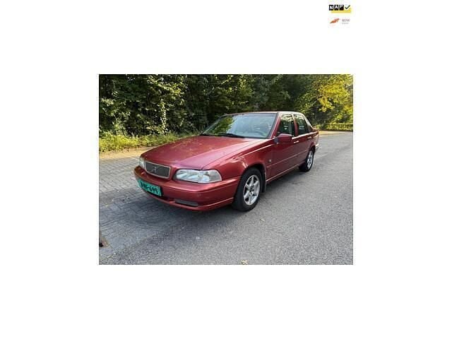 Rood Gebruikt 1998 Volvo S70 Comfort Sedan | € 2.499 - Afbeelding 1/4