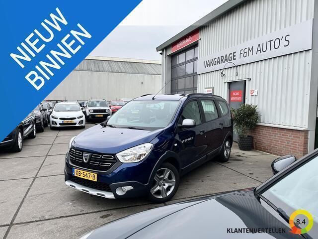 Blauw Gebruikt 2018 Dacia Lodgy Stepway MPV | € 13.950 - Afbeelding 1/4
