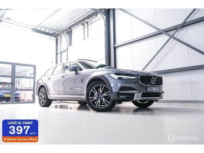 Grijs, metallic lak Gebruikt 2017 Volvo V90 CC Pro Stationwagen | € 29.990 (Eerlijke prijs) - Afbeelding 1/4