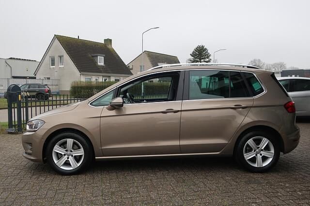 Occasion VW Golf Sportsvan Highline 125 PK (91 kW) 2015 Beige MPV