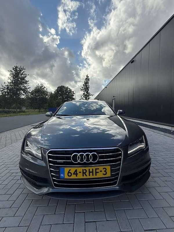 Grijs Gebruikt 2011 Audi A7 S-Line Hatchback | € 13.250 (Super prijs) - Afbeelding 1/4