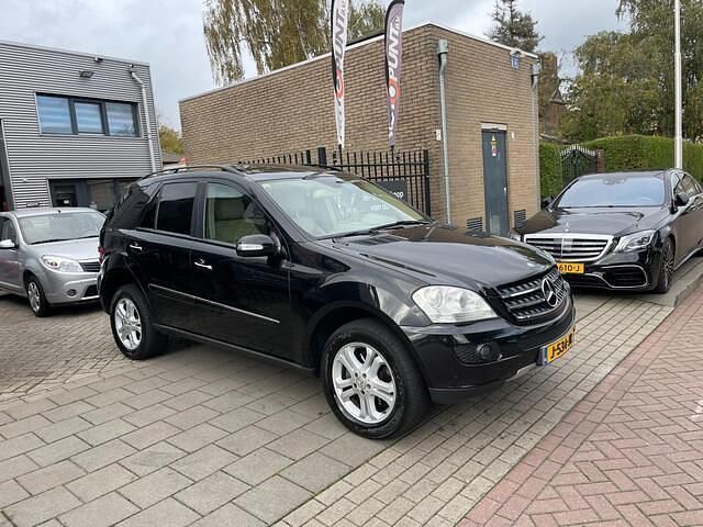 Occasion Mercedes 320 224 PK (164 kW) 2007 Zwart SUV