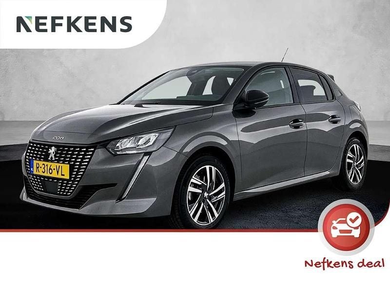 Grijs Gebruikt 2023 Peugeot 208 Allure Hatchback | € 21.725 (Eerlijke prijs) - Afbeelding 1/3