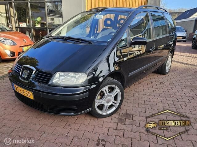 Zwart Gebruikt 2003 Seat Alhambra Style MPV | € 2.295 (Iets duurder) - Afbeelding 1/4