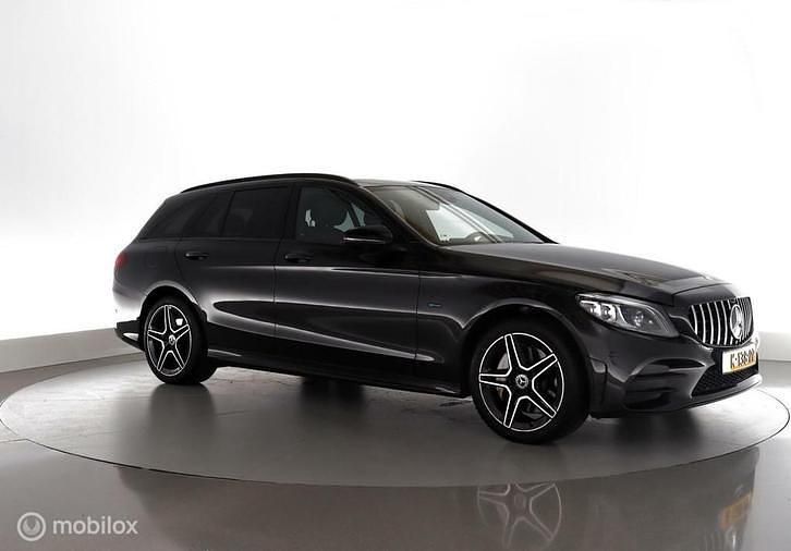 Occasion Mercedes C300e Business 320 PK (235 kW) 2021 Grijs Stationwagen