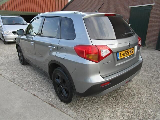 Occasion Suzuki Vitara 140 PK (102 kW) 2017 Grijs SUV