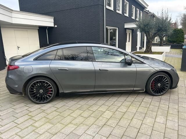 Occasion Mercedes EQE350 AMG line 215 kW (293 PK) 2022 Grijs Sedan