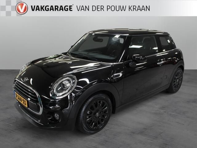 Zwart Gebruikt 2020 Mini Cooper Pepper Hatchback | € 19.945 (Eerlijke prijs) - Afbeelding 1/4