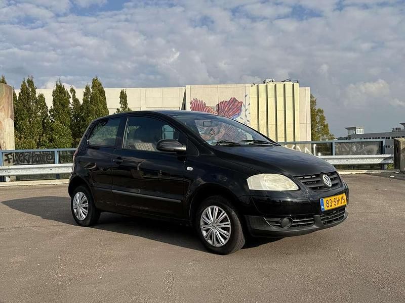 Occasion VW Fox Trendline 75 PK (55 kW) 2005 Zwart Hatchback