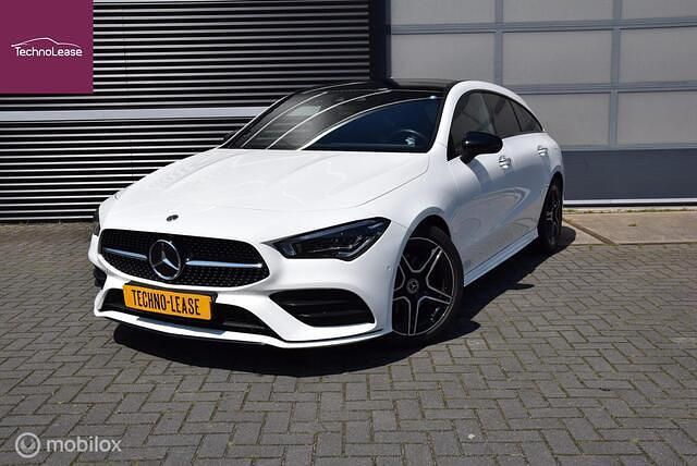 Wit Gebruikt 2021 Mercedes CLA180 Shooting Brake Business Stationwagen | € 21.700 (Eerlijke prijs) - Afbeelding 1/4