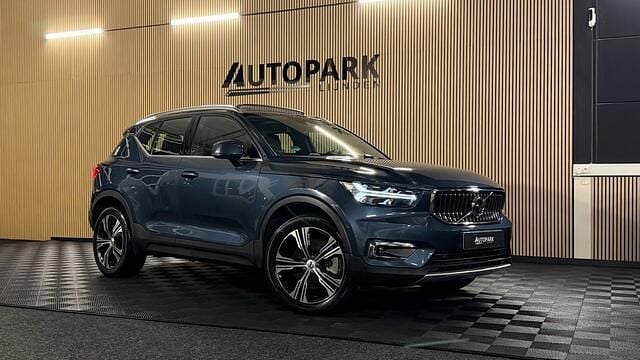 Blauw Occasion 2021 Volvo XC40 Inscription SUV | € 33.950 (Eerlijke prijs) - Afbeelding 1/4