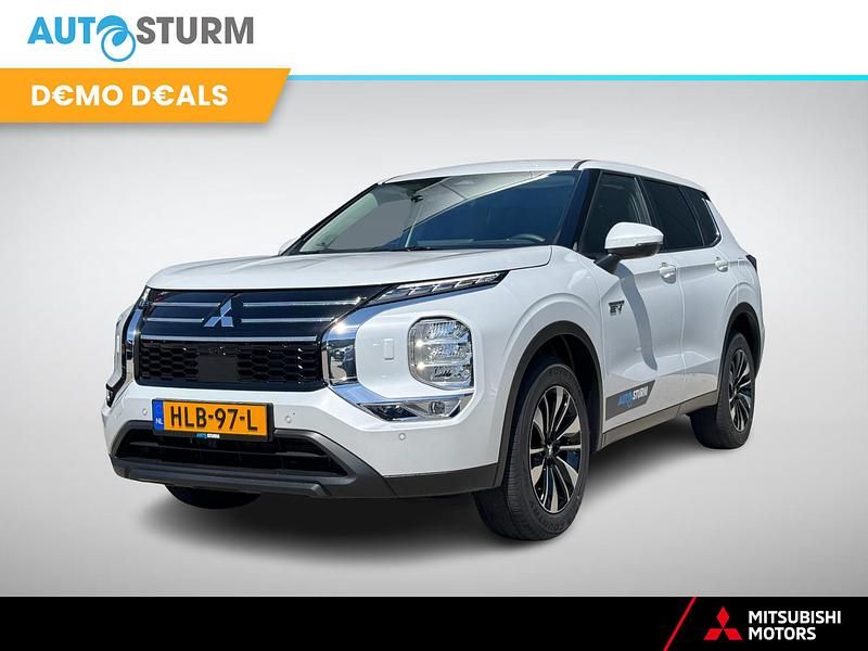 Wit Gebruikt 2025 Mitsubishi Outlander P-HEV Intense SUV | € 49.679 - Afbeelding 1/4