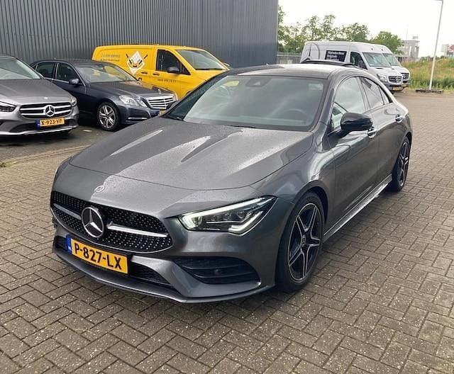 Occasion Mercedes CLA200 AMG 163 PK (119 kW) 2022 Grijs Sedan