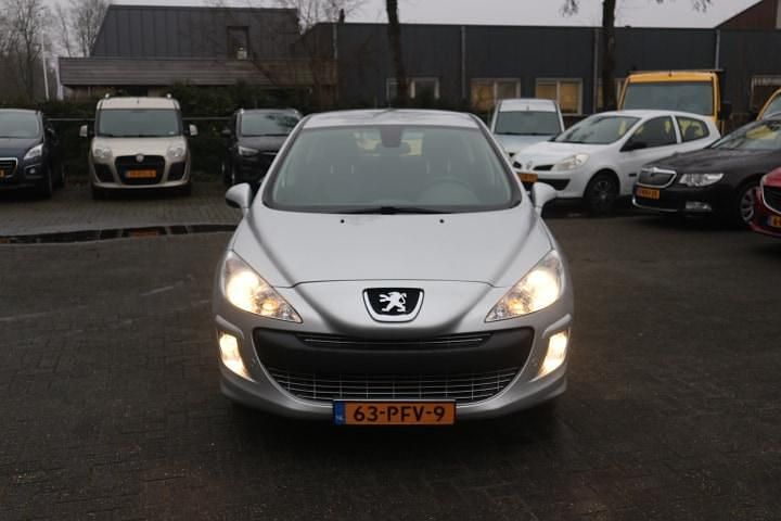 Occasion Peugeot 308 112 PK (82 kW) 2011 Grijs Hatchback