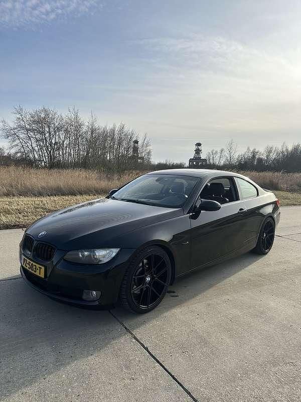 Occasion BMW 325 Executive 211 PK (155 kW) 2006 Zwart Coupé