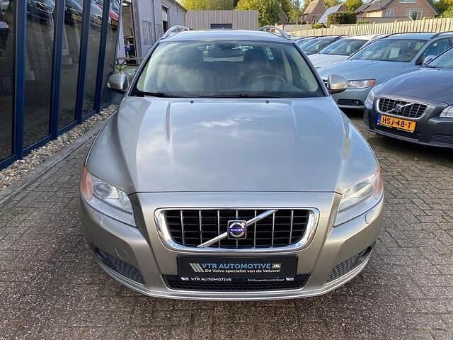 Occasion Volvo V70 Summum 200 PK (147 kW) 2009 Bruin Stationwagen