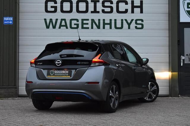 Occasion Nissan Leaf N-Connecta 110 kW (150 PK) 2018 Grijs Hatchback