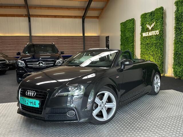 Occasion Audi TT Roadster S-Line 161 PK (118 kW) 2013 Grijs, metallic lak Cabriolet