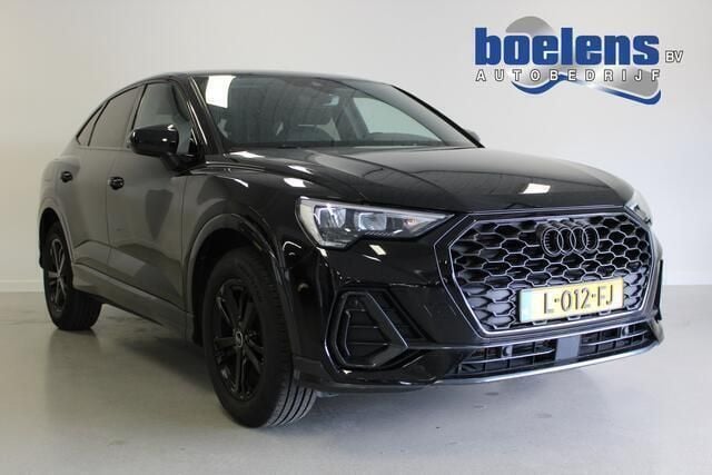 Zwart, metallic lak Gebruikt 2021 Audi Q3 Sportback Proline SUV | € 29.648 (Eerlijke prijs) - Afbeelding 1/4