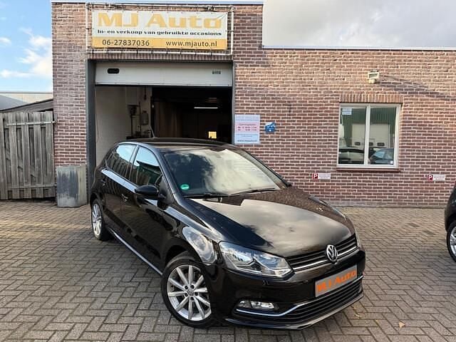 Zwart Gebruikt 2017 VW Polo Highline Hatchback | € 9.995 (Super prijs) - Afbeelding 1/4