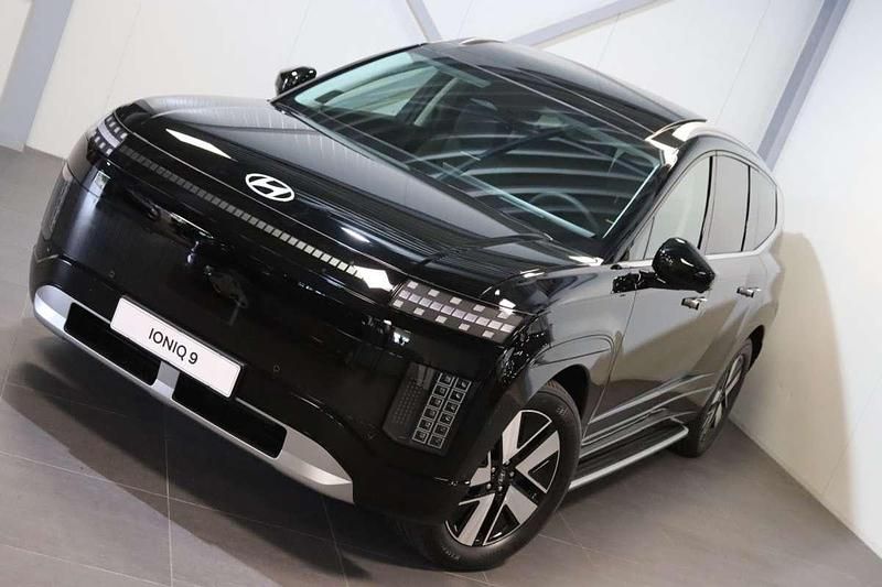 Nieuw Hyundai Ioniq 9 227 kW (309 PK) 2025 Zwart SUV