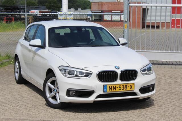 Occasion BMW 118 Executive 136 PK (100 kW) 2017 Wit Hatchback