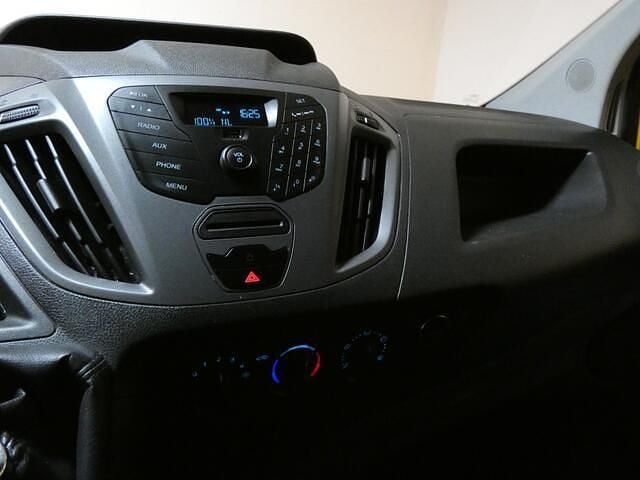 Occasion Ford Transit Custom 125 PK (91 kW) 2014 Geel Van