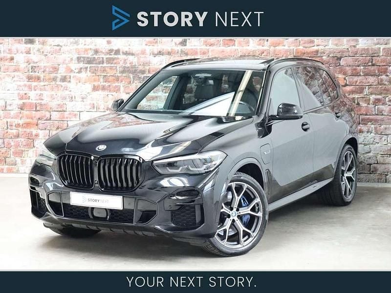Zwart Occasion 2022 BMW X5 Executive SUV | € 51.950 (Super prijs) - Afbeelding 1/4