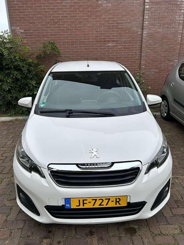 Wit Gebruikt 2016 Peugeot 108 Active Hatchback | € 5.250 (Eerlijke prijs) - Afbeelding 1/4