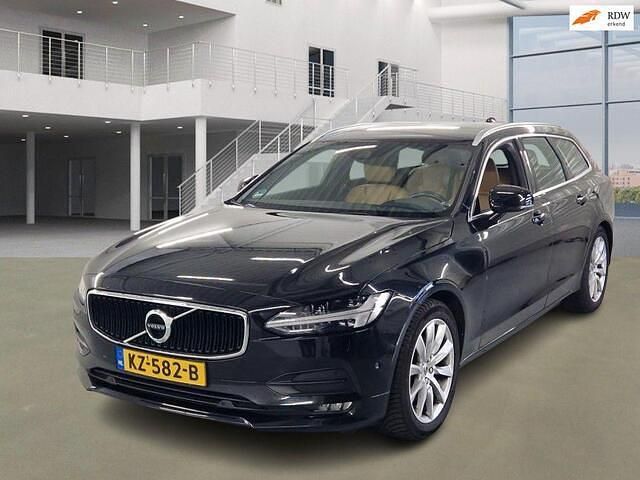 Zwart Gebruikt 2017 Volvo V90 Momentum Stationwagen | € 9.950 (Eerlijke prijs) - Afbeelding 1/4