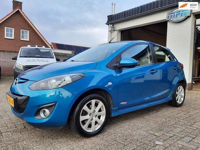 Blauw Gebruikt 2011 Mazda 2 Hatchback | € 3.995 (Eerlijke prijs) - Afbeelding 1/4
