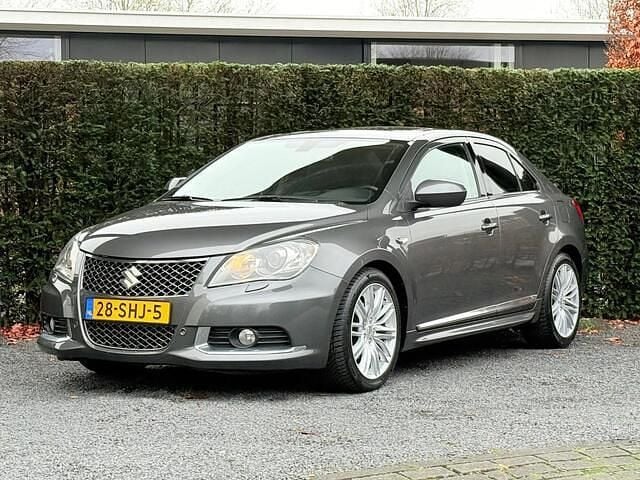 Occasion Suzuki Kizashi Sport 178 PK (130 kW) 2011 Grijs Sedan